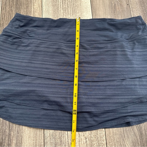 Athleta Blue Striped Mini Skort - Picture 4 of 7